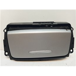 BMW 3 E91 Első Tároló Rekesz