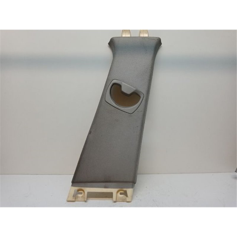 BMW 3 E91 Jobb B Oszlop Burkolat