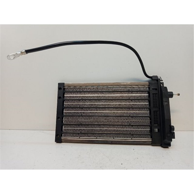 BMW 3 E91 Fűtőradiátor (Elektromos)