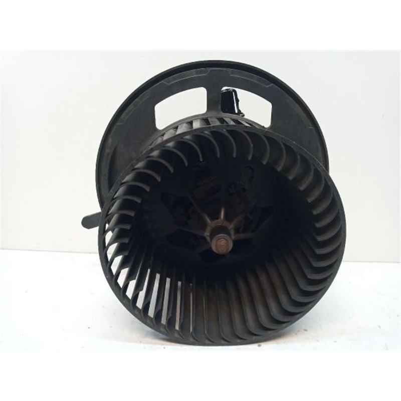 BMW 3 E91 Fűtőmotor (Klímás)