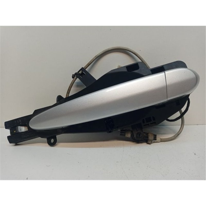 BMW 3 E91 Bal hátsó Külső Kilincs