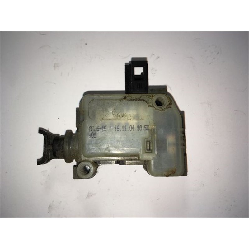 SKODA OCTAVIA II Központizár Motor Csomagtérajtó