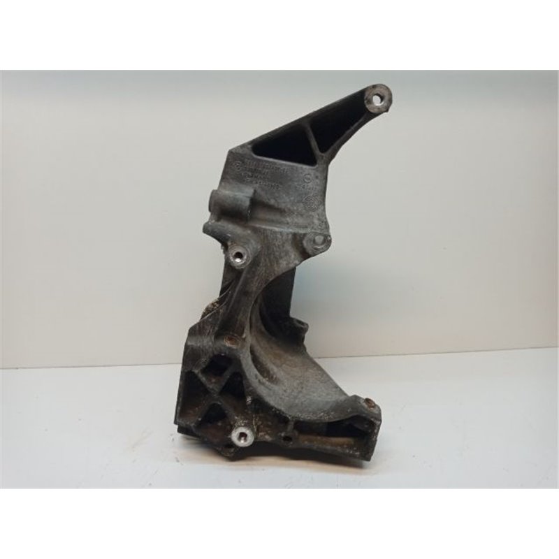 BMW 3 E91 Generátor Tartó Bak