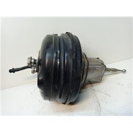 AUDI A8 Fékrásegítő