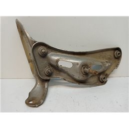 SKODA OCTAVIA II Bal Sárvédő Oldaltartó