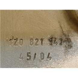 SKODA OCTAVIA II Bal Sárvédő Oldaltartó