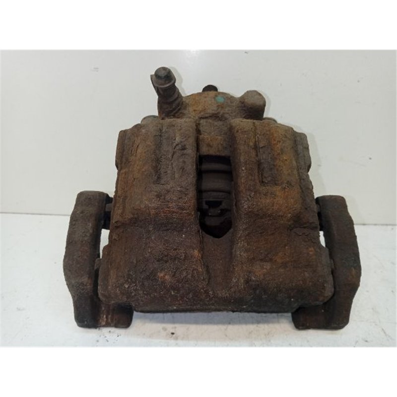 BMW 3 E91 Jobb hátsó Féknyereg Munkahengerrel