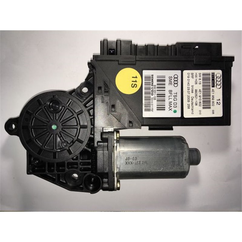 AUDI A8 Jobb első Ablakemelő Motor