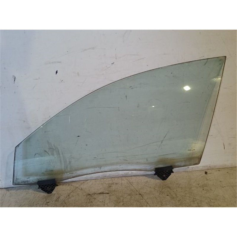 AUDI A8 Bal első Ablak