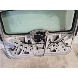 BMW 3 E91 Csomagtérajtó (Részeivel)