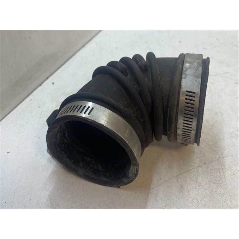 SUZUKI SWIFT III Szívó Cső