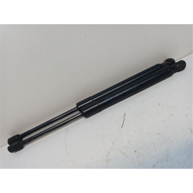 KIA CEED Gázrugós Kitámasztó Teleszkóp Pár Csomagtérajtó