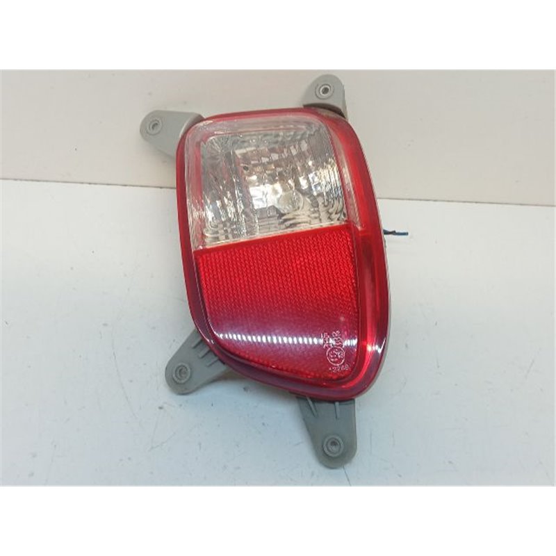 KIA PICANTO Tolatólámpa