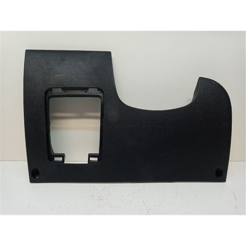 KIA PICANTO Bal Alsó Műszerfal Burkolat