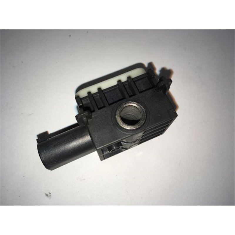 MERCEDES-BENZ S-CLASS Gyorsulás Jeladó