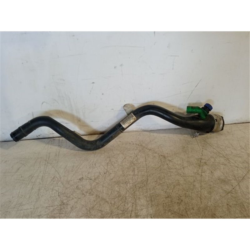 BMW 3 E91 Tankbetöltő Cső (Fém)