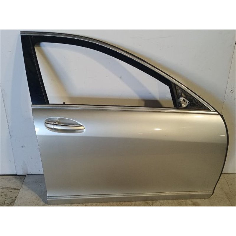 MERCEDES-BENZ S-CLASS Jobb első Ajtó (Részeivel)