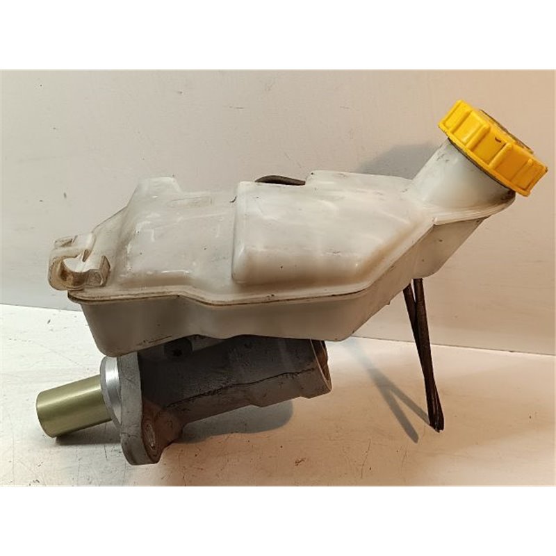 FORD FIESTA V Főfékhenger