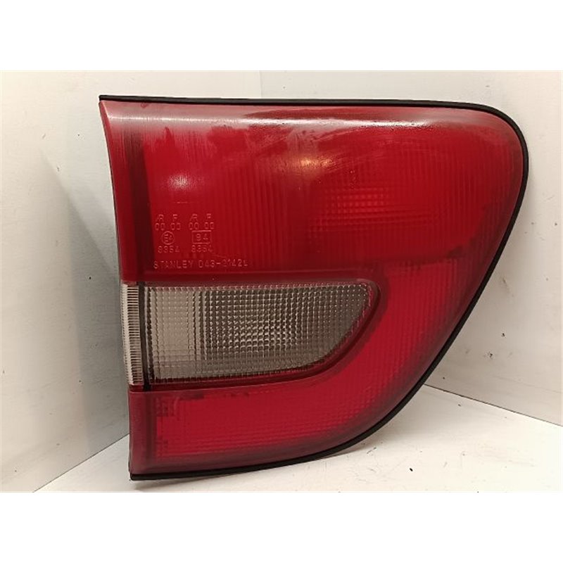 SUZUKI BALENO Bal Belső Hátsó Lámpa