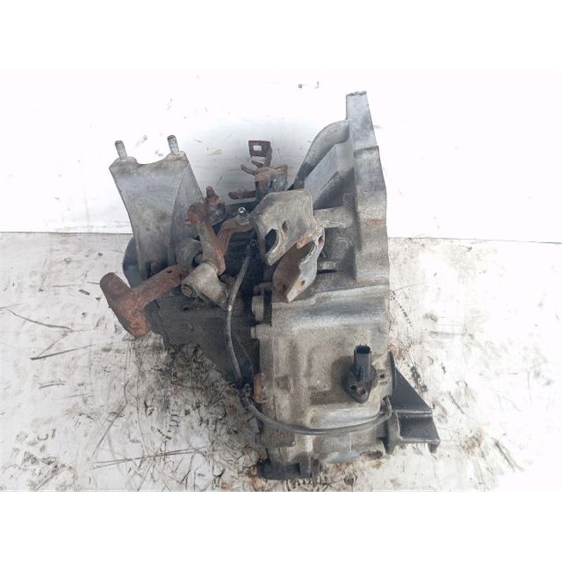 MAZDA 2 Váltó (Mechanikus)