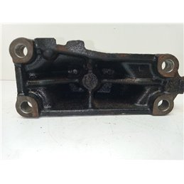 HYUNDAI i40 Motor Tartó Bak (Fém)