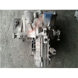 MITSUBISHI GALANT III (E1_A) Váltó (Mechanikus)
