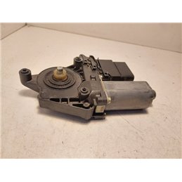 VW PASSAT (3B3) Jobb első Ablakemelő Motor