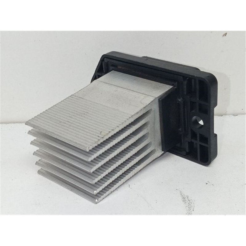 HYUNDAI i40 Előtét Ellenállás Fűtőmotor