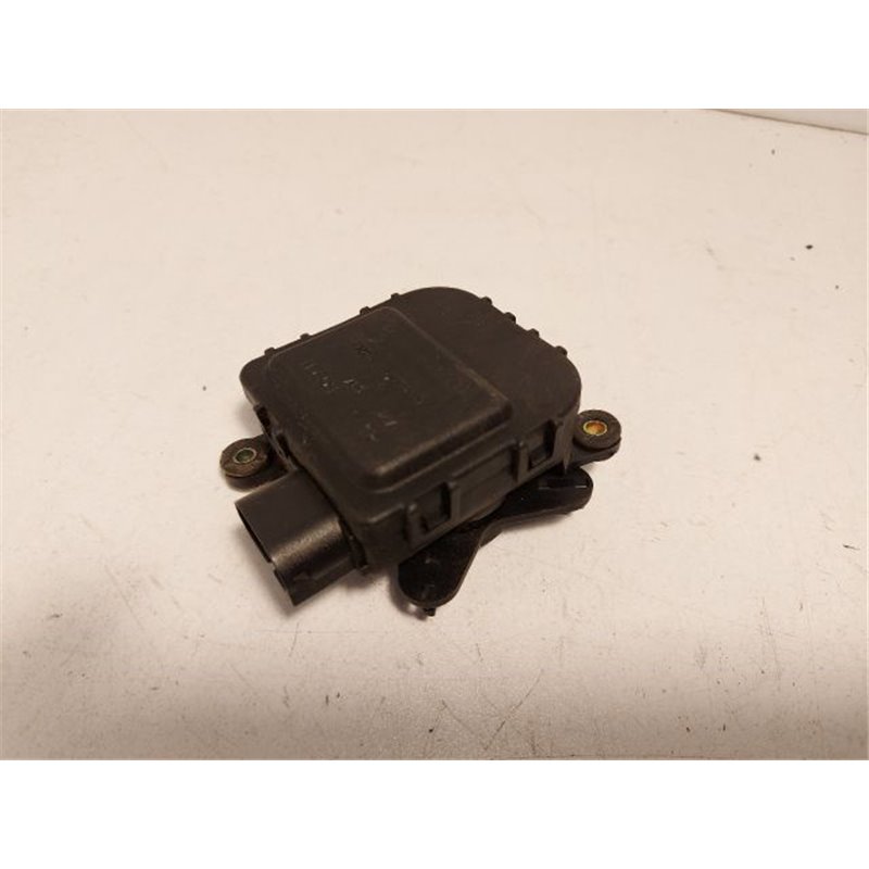 VW PASSAT (3B2) Fűtés Állító Motor