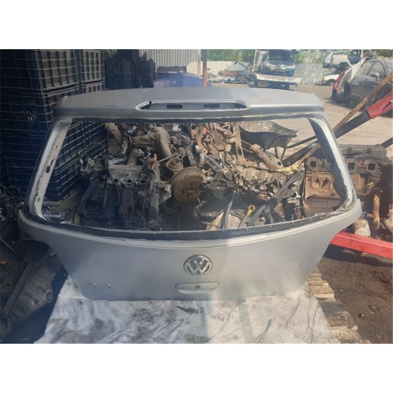 VW POLO (9N_) Csomagtérajtó (Üres lemez)