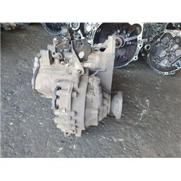 VW PASSAT (3A2, 35I) Váltó (Mechanikus)