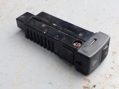 bontott műszerfal fényerő állító kapcsoló MAZDA PREMACY (CP) R/250#6253 raktárazonosítóval