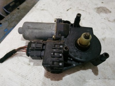 bontott ablakemelő motor AUDI A6 II (4B2, 4B4, C5) R/189#4508 raktárazonosítóval