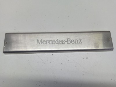 MERCEDES-BENZ M-CLASS Bal hátsó Küszöb Díszléc