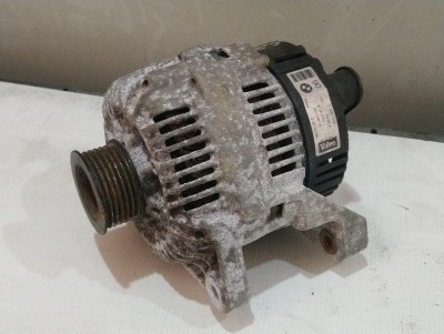BMW 3 - IV (E46) 316 i generátor